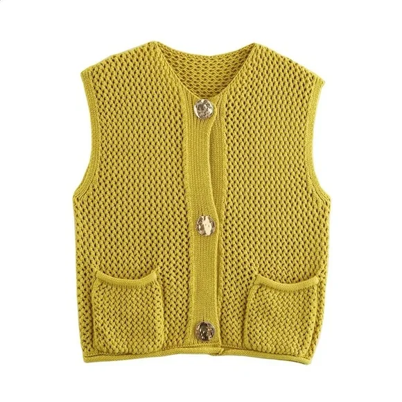 Chunky Knit Vest Top with solid gold detail accent buttons - Picture 1 of 4